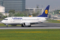 D-ABEC @ VIE - Lufthansa - by Chris Jilli