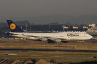D-ABVL @ EDDF - Usual FRA traffic - by Raybin