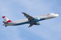 OE-LBB @ EDDF - Austrian, Austrian Airlines or Austrian Arrows?? - by Raybin