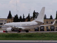A6-RJY @ LMML - B737 A6-RJY Govt of UAE - by raymond