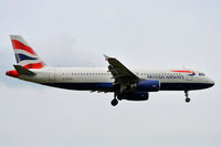 G-EUUS @ EGLL - On approach to r/w 09L - by Robert Kearney