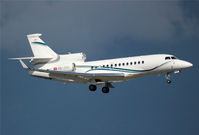 HB-JSN @ LSGG - LSGG/GVA - by Nick Dean