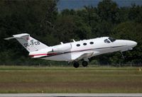 OE-FCB @ LSGG - LSGG/GVA - by Nick Dean
