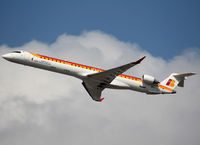 EC-LJX @ LFBO - Taking off from rwy 32R - by Shunn311