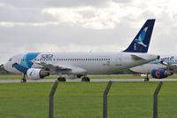 CS-TKJ @ EIDW - Charter for the UEFA Cup final - by Robert Kearney
