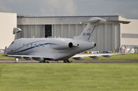 OE-HDV @ EIDW - Parked on r/w 29 - by Robert Kearney