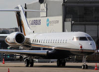 VP-CZK @ LFPB - Parked... - by Shunn311