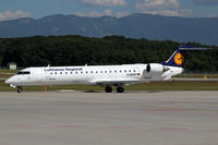 D-ACPP @ LSGG - LSGG/GVA - by Nick Dean