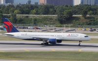 N679DA @ KMSP - Boeing 757-200 - by Mark Pasqualino