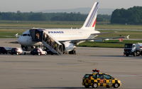 F-GUGL @ LHBP - Budapest Internationale Airport, Ferihegy II. Terminal - by Attila Groszvald-Groszi
