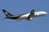 N165UP @ DFW - UPS Airbus A300F departing DFW Airport. - by Zane Adams