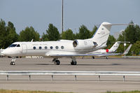 102004 @ VIE - Swedish Air Force - by Joker767
