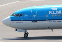 PH-BXY @ EHAM - KLM Royal Dutch Airlines - by Chris Hall