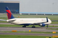 N177DN @ EHAM - Delta - by Chris Hall