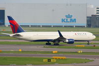 N177DN @ EHAM - Delta Air Lines - by Chris Hall