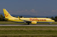D-AHFR @ LFSB - departure via RW15 - by Friedrich Becker