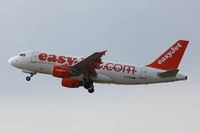 G-EZBH @ EDDL - EasyJet, Airbus A319-111, CN: 2959 - by Air-Micha