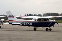 C-FAKH @ CYKF - 1998 Cessna 172S, c/n: 172S8008 - by Terry Fletcher