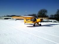 OO-KKK @ EBTX - piper in the winter - by B. Lebrun