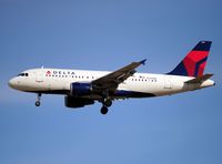 N338NB @ KBOI - East approach @ KBOI - by Digital DaveK