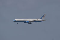 98-0002 @ DFW - Vice President Joe Biden arrives at DFW Airport on Air Force Two - by Zane Adams