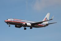 N914AN @ KORD - Boeing 737-800 - by Mark Pasqualino