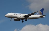N821UA @ KORD - Airbus A319 - by Mark Pasqualino
