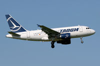 YR-ASC @ LOWW - Tarom - by Loetsch Andreas