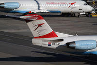 OE-LVI @ LOWW - Austrian Arrows Fokker 100 - by Thomas Ranner