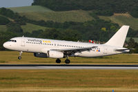 EC-LQL @ VIE - vueling - by Chris Jilli