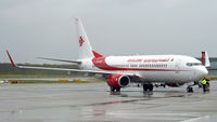 7T-VKF @ LSGG - Standing in the rain - by Gert-Jan Vis