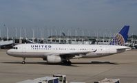 N434UA @ KORD - Airbus A320 - by Mark Pasqualino