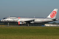 OE-LEU @ VIE - Air Berlin - NIKI - by Chris Jilli
