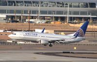 N76519 @ KPHX - Boeing 737-800 - by Mark Pasqualino
