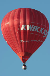G-KSKS - Kwiksave. At the Icicle Balloon Meet, Savernake. - by Howard J Curtis