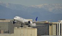 N26906 @ KLAX - Departing LAX - by Todd Royer