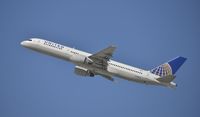N548UA @ KLAX - Departing LAX - by Todd Royer