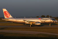 OE-LEU @ VIE - NIKI - by Chris Jilli