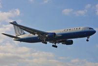 N662UA @ EGLL - United Airlines - by Chris Hall