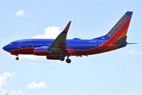 N260WN @ KBWI - On short finals for r/w 33L - by Robert Kearney
