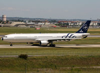 F-WWCL @ LFBO - C/n 1430 - To be B-5928... Painting is not complete - by Shunn311