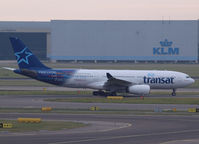 C-GITS @ EHAM - Taxi to runway 27 of Schiphol Airport  IN NEW COLOURS - by Willem Göebel