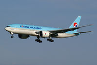 HL8252 @ VIE - Korean Air Cargo Boeing 777-200 - by Thomas Ramgraber