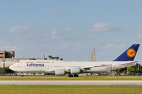 D-ABYF @ KMIA - Miami International - by Alex Feldstein