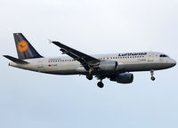 D-AIZB photo, click to enlarge