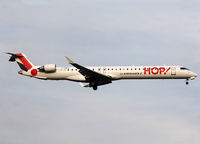 F-HMLD @ LFBO - Landing rwy 14R - by Shunn311