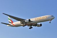 A6-EMP @ EGLL - Early morning finals to 27L - by John Coates