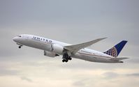 N26902 @ KLAX - Boeing 787-8 - by Mark Pasqualino