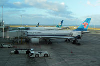 B-6516 @ NZAA - At Auckland - by Micha Lueck
