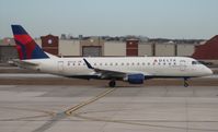 N211JQ @ DTW - Delta Connection E175 - by Florida Metal